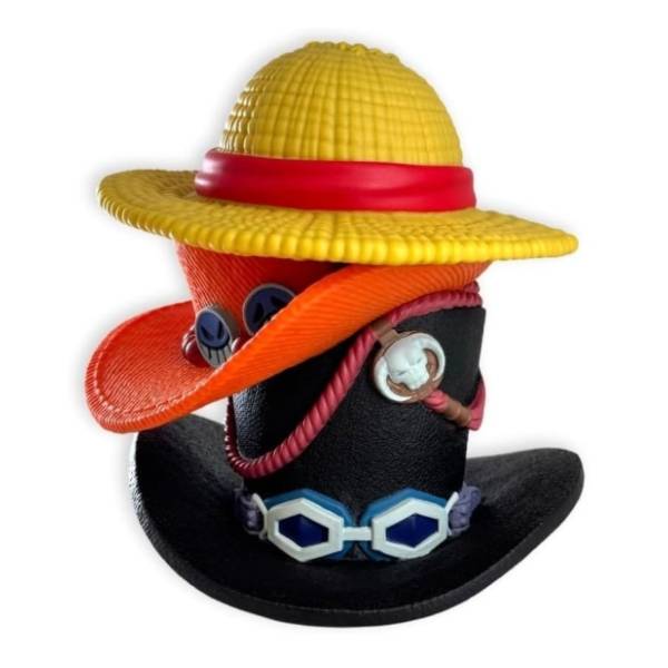 PLASTOY kasica za novac Pile Of Hats One Piece 