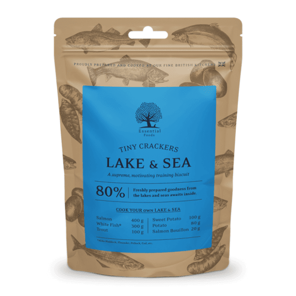 ESSENTIAL Tiny crackers lake & sea trening poslastica za pse riba 100g