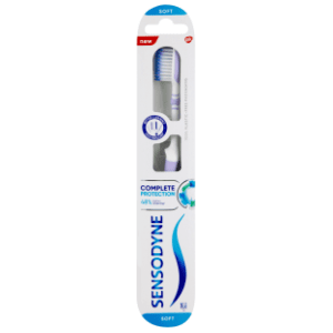 SENSODYNE complete protection soft četkica za zube 1kom