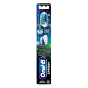 ORAL B Junior galaxy četkica za zube 6+g 1kom