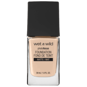 WET N WILD Photo focus tečni puder E362C soft ivory 30ml