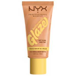 NYX Buttermelt glaze tečni puder 02 vanilla bean butta